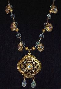 necklace, handmade, custom jewelry, bracelet, earrings, pendant, arouraborealis, swarovski crystals, czech glass, gold tone, dangle charm