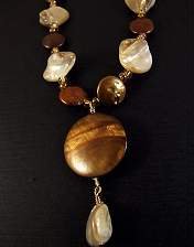 chocolate and vanilla pears necklace